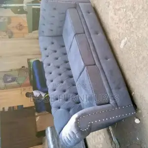 3,2 Chester Five Seater Sofa Set for Sale