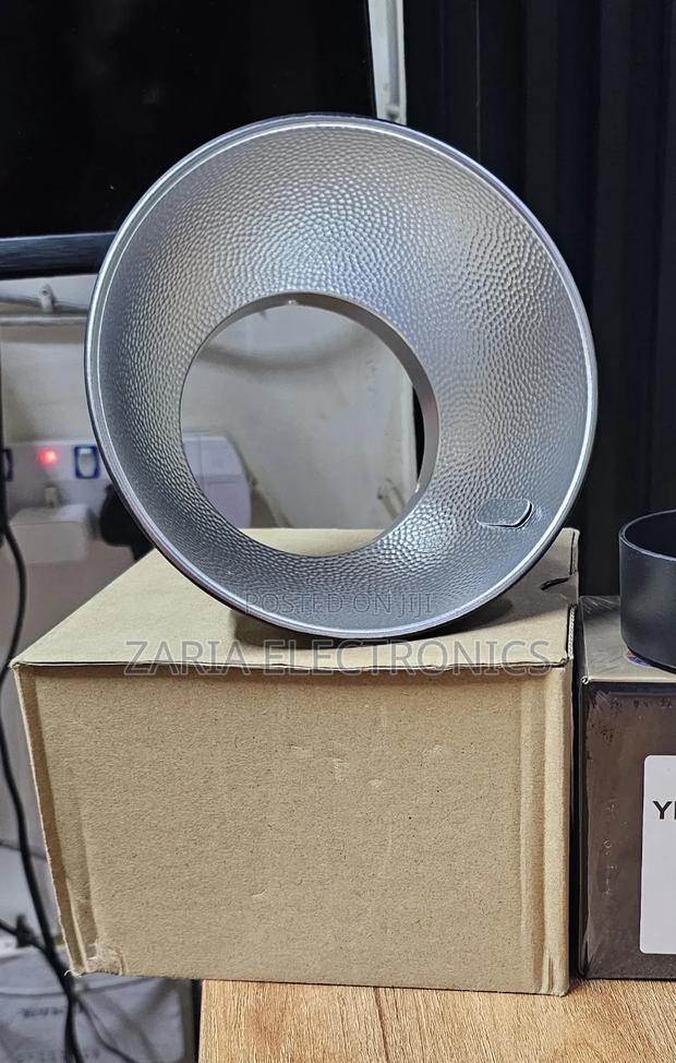 Godox Bowen Reflector Ad-R6 for Strobe Lights