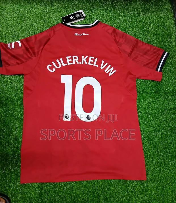 Manchester United Jersey + Printing - thumbnail 3