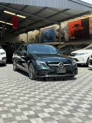 Mercedes-Benz C-Class 2018 Green
