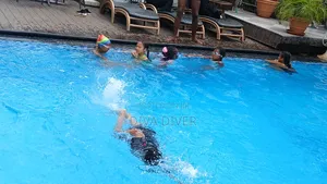 Diva Diver Swimming Coach