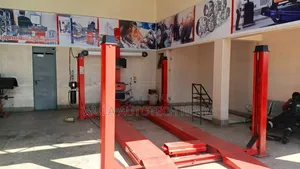 Heavy Duty High Quality Four Post Lift 4t Sunshine Italy