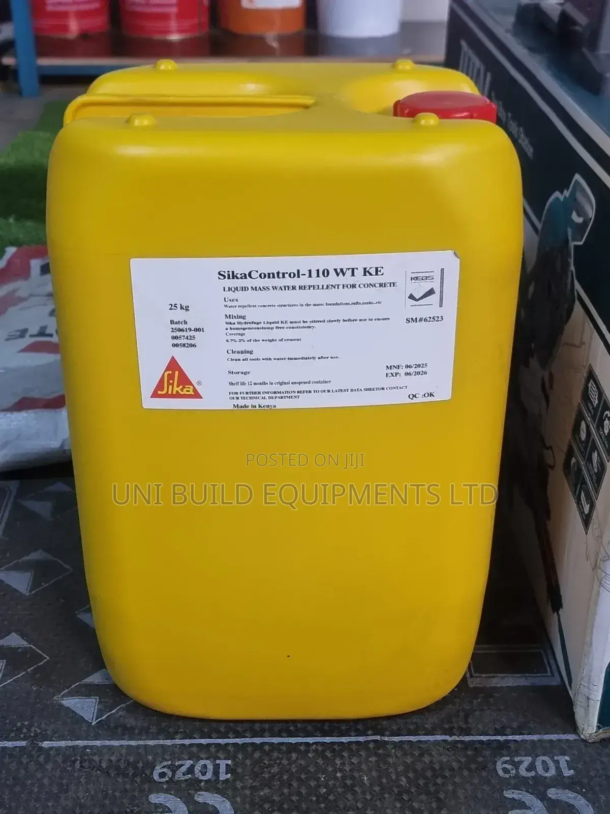 Liquid Mass Water Repellent for Concrete