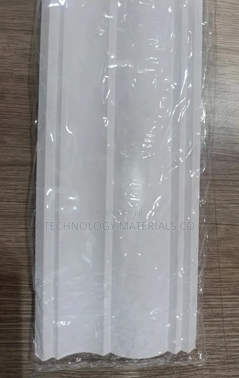 4 Inch Pu Cornice – Elegant Lightweight Ceiling Moulding