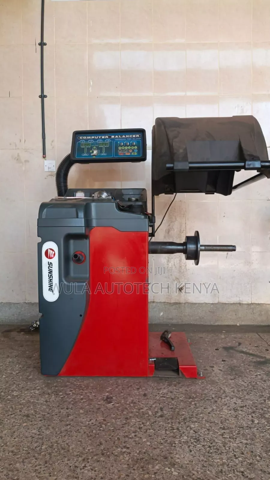 Heavy Commercial Wheel Balancer S828 Sunshine Italy
