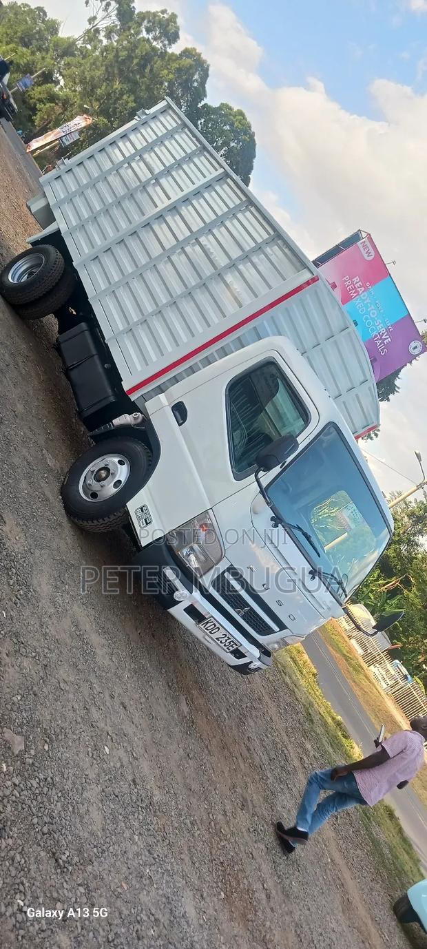 Trucks Trailers - thumbnail 4