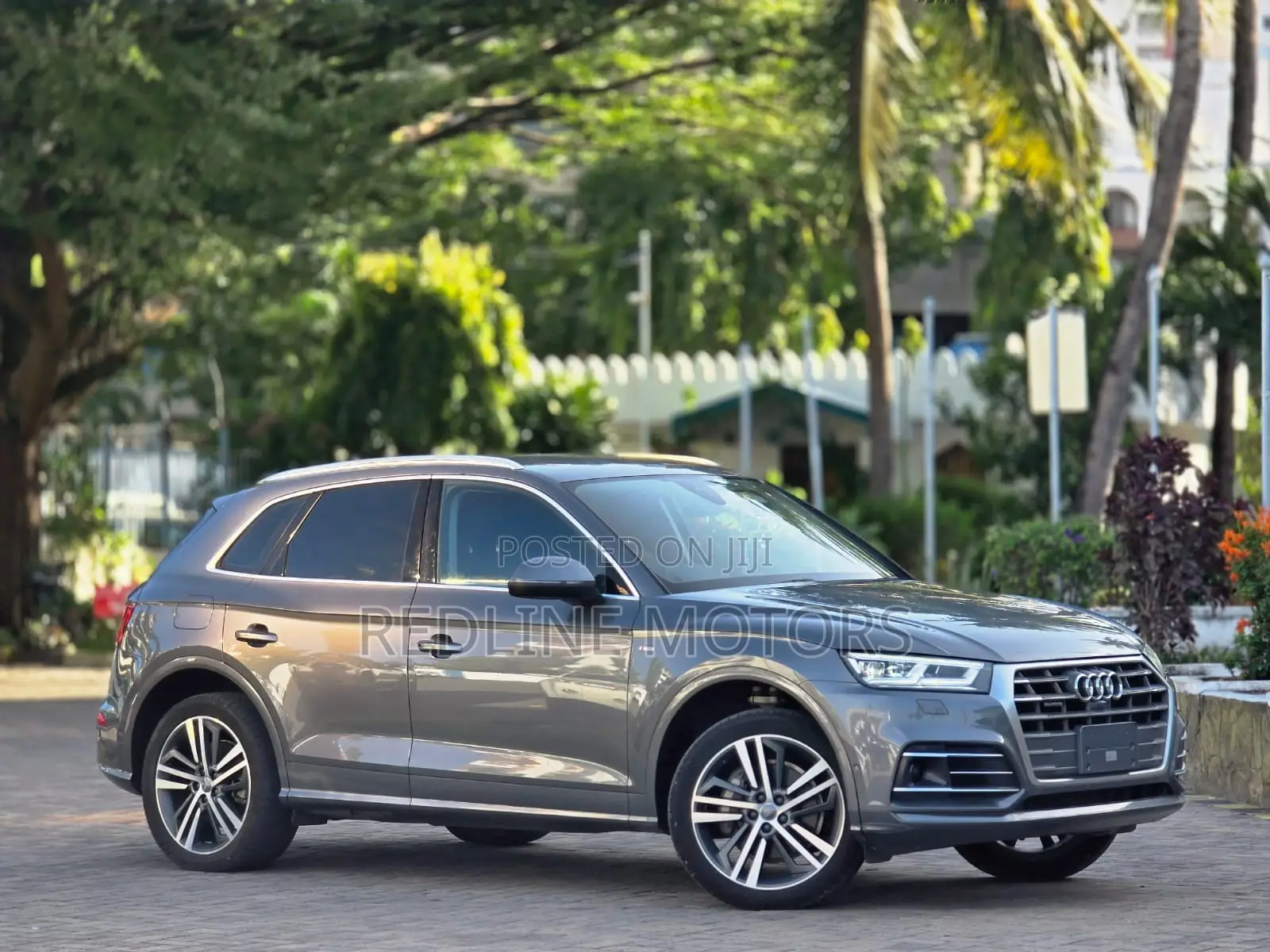 Audi Q5 2018 Gray