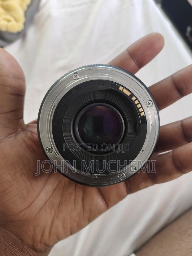 Canon 50mm Lens - thumbnail 4