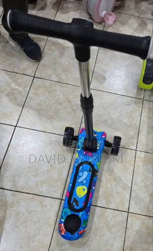 Flowered Kid Scooter