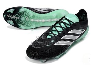 Adidas Predator Soccer Cleat Featuring "Hanostrike" Technology. - thumbnail 2