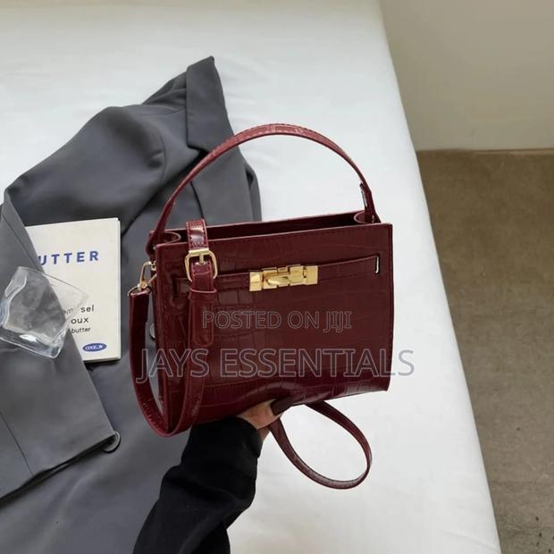 Luxe Sling Bags - thumbnail 4