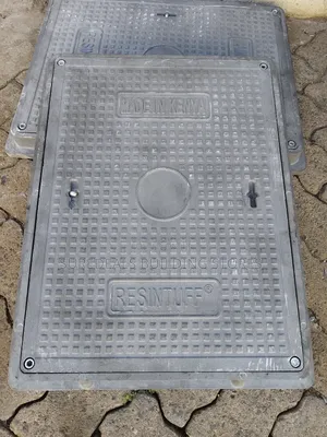 Resintuff Composite Manhole Cover. Lockable.