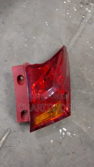 Auris 2015 Taillight