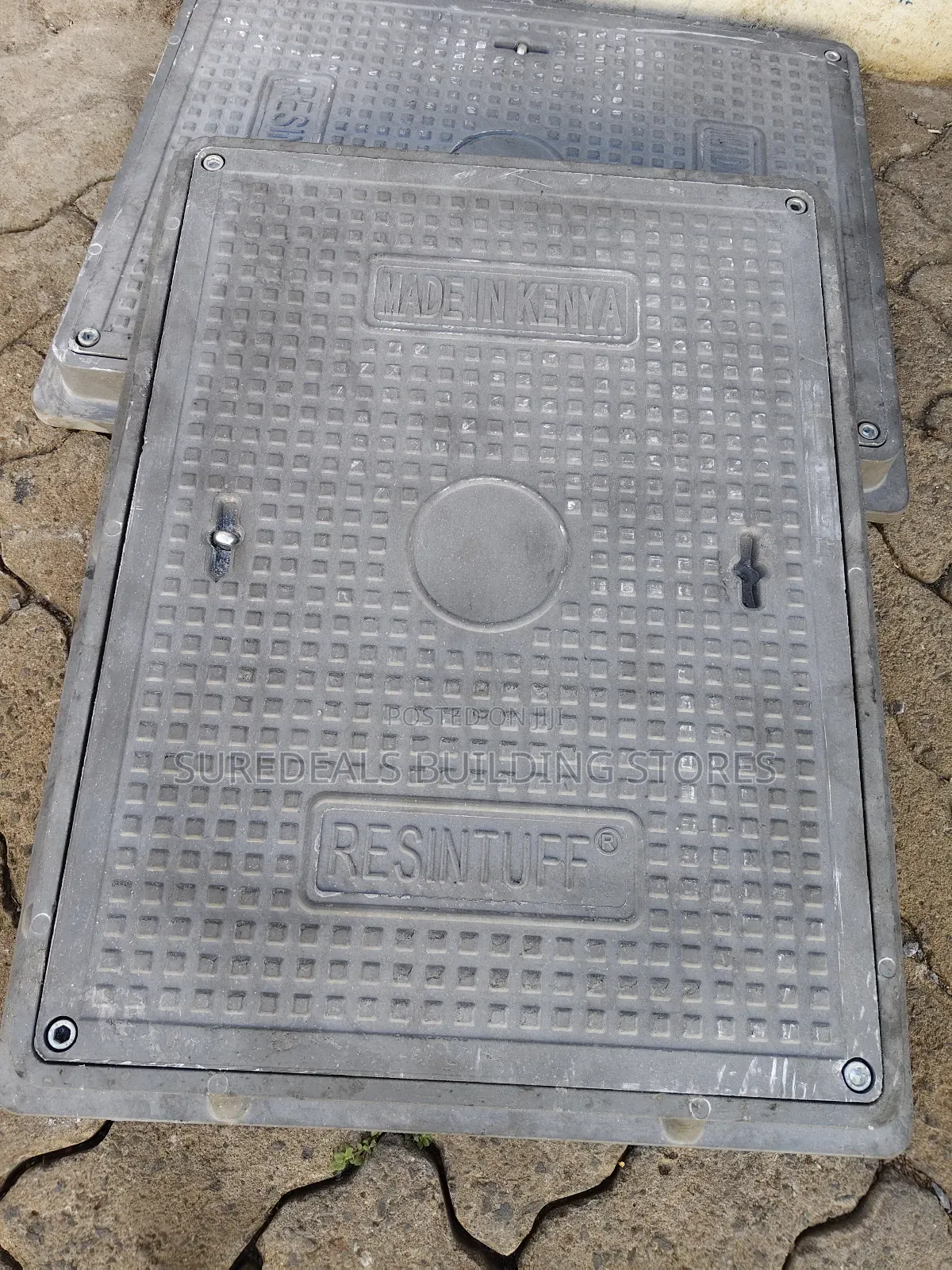 Lockable Manhole Cover  "450*600mm".