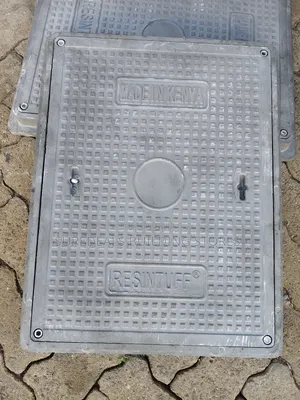 Lockable Manhole Cover  "450*600mm".