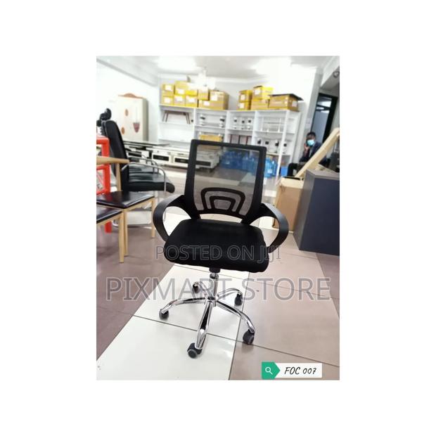 Office Chair: High-Back Executive Office Chair | Fully Assembled - main view