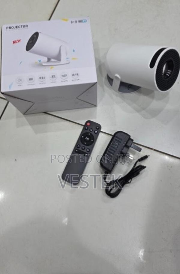 Hy300mini Type-C Pocket Android Projectors Wireless Screen Mirror - main view