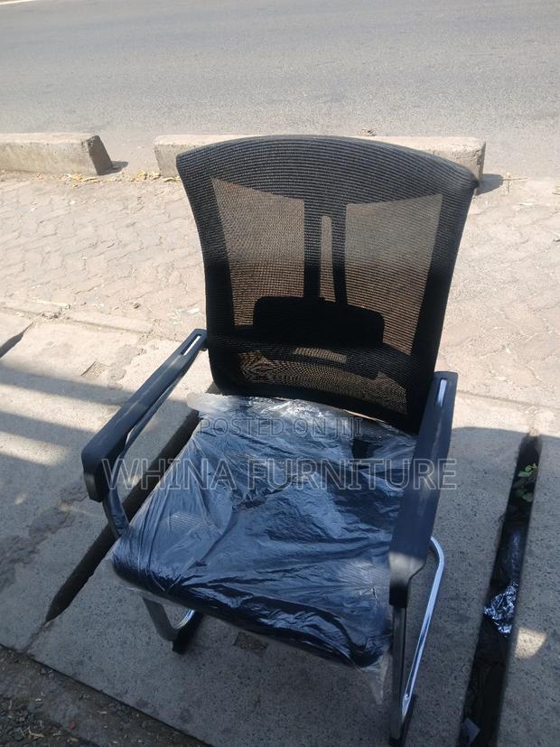U-Base Chair