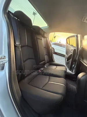 Mazda Axela 2019 Silver