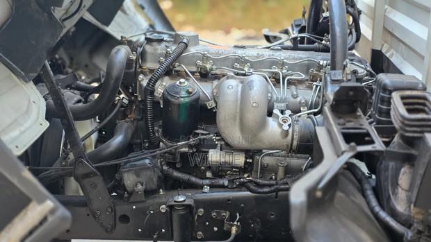 Mistubish Fh - thumbnail 6