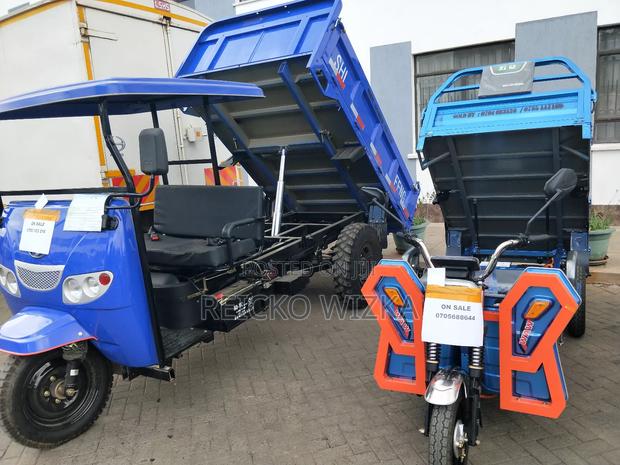 Diesel Cargo Trycicle - thumbnail 3