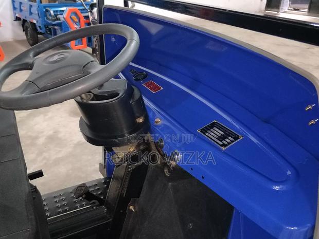 Diesel Cargo Trycicle - thumbnail 5