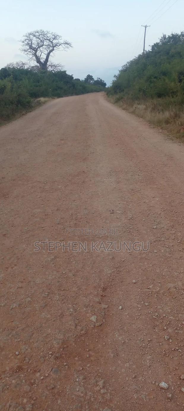 Galu Beach Plot 3.5 Acres on Sale. Close to the Cool Kaya Forest. - thumbnail 8