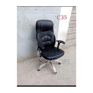 Executive Managerial Office Chair – Premium Comfort Support - thumbnail 2