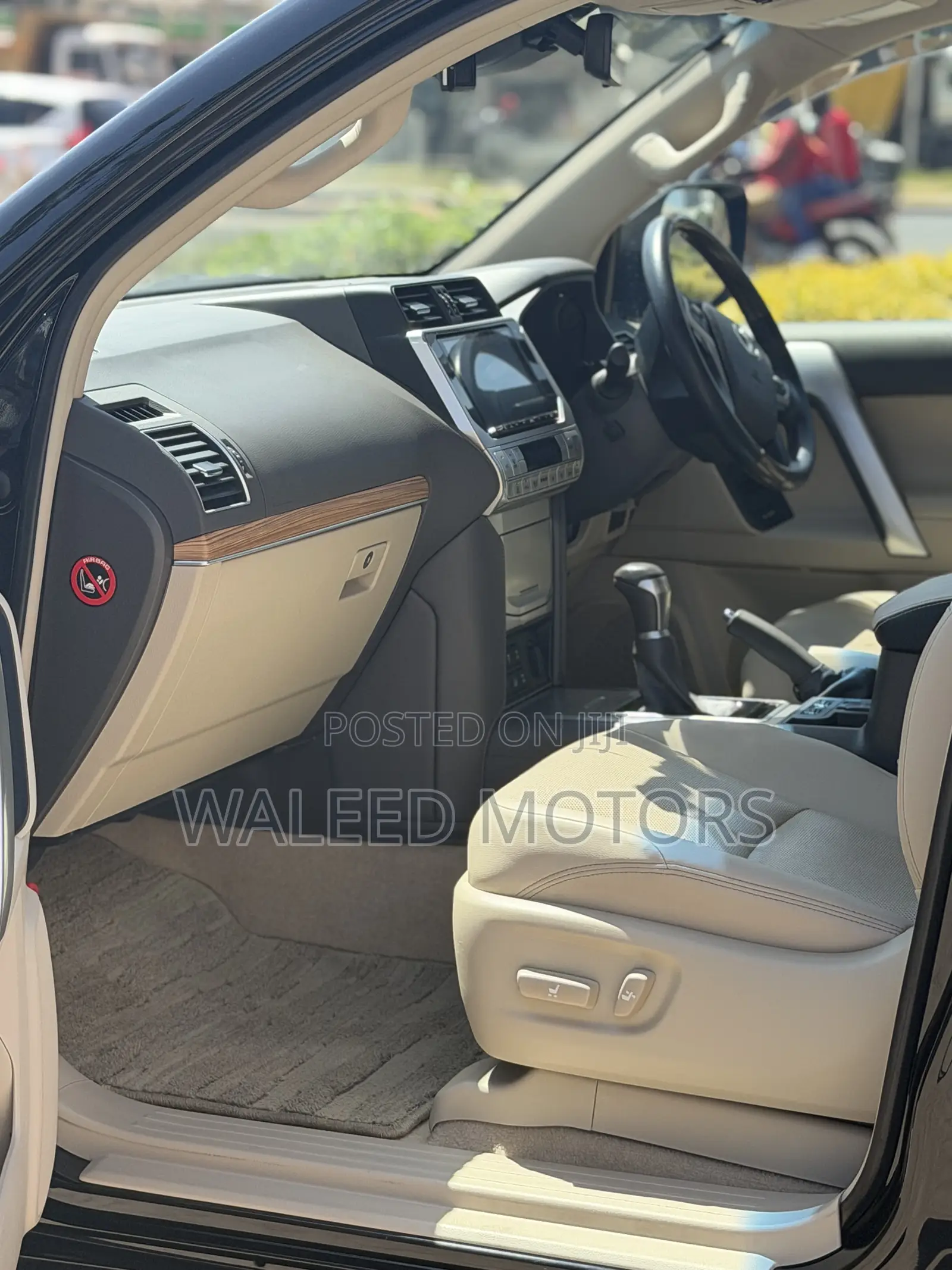 Toyota Land Cruiser Prado 2.8 2019 Black