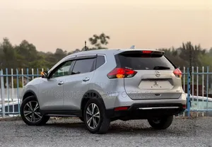 Nissan X-Trail 2.5 Petrol AWD 2019 Silver