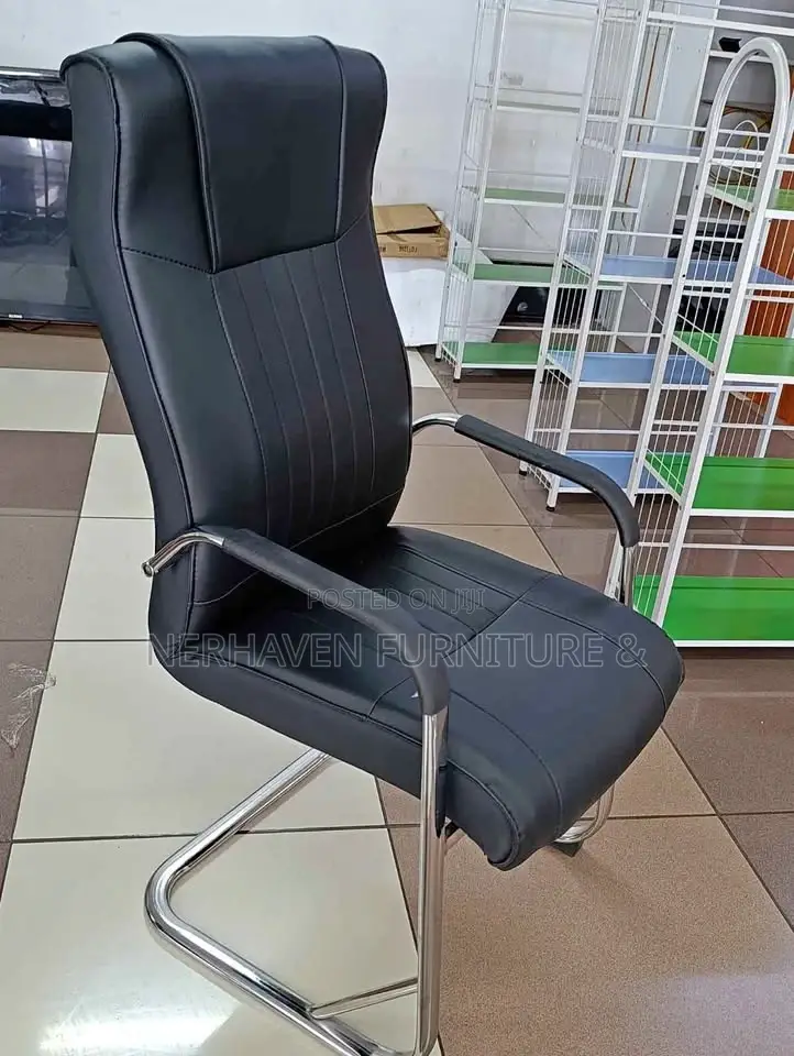 Executive Office Chair – Comfortable Durable