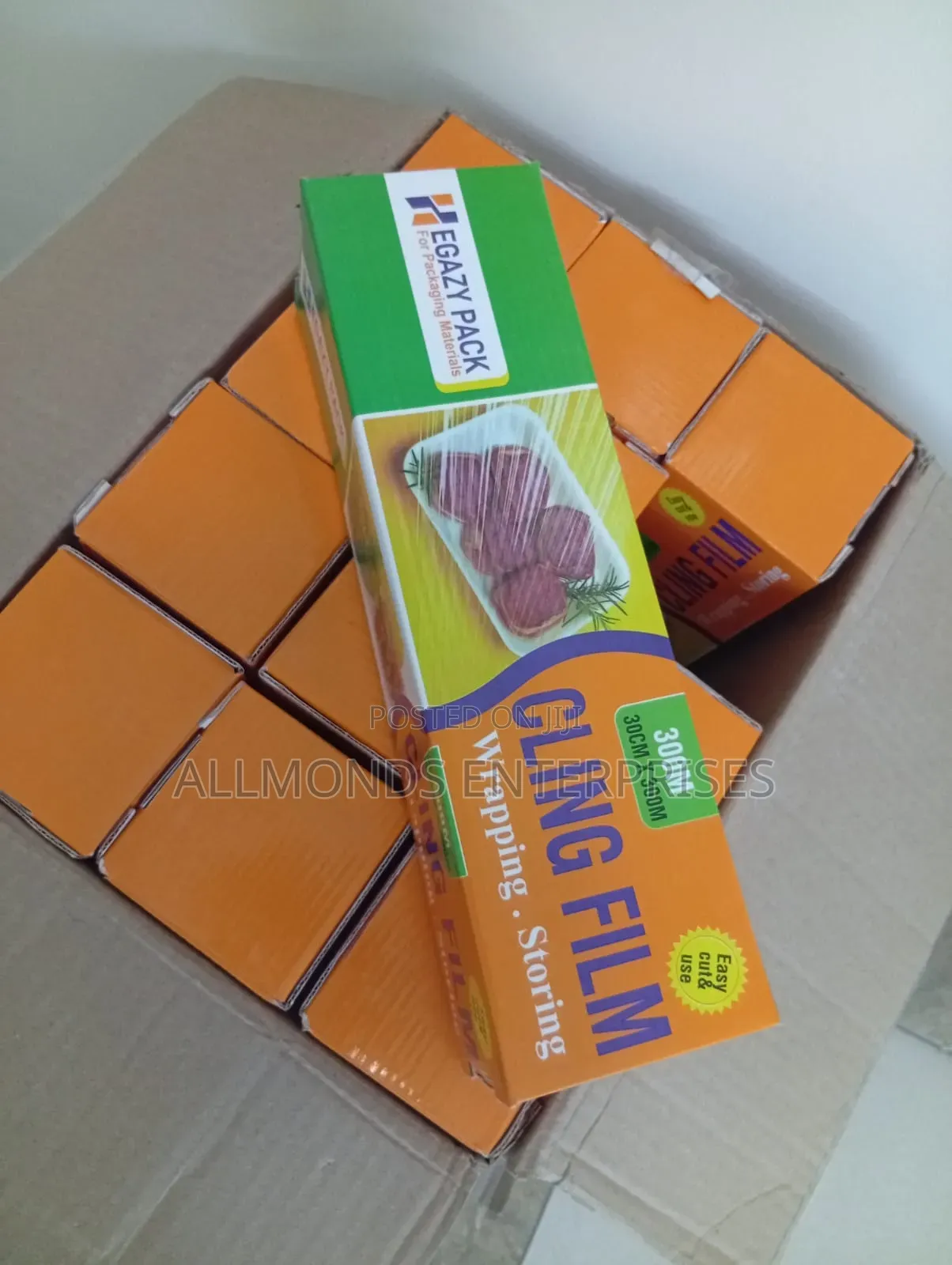 Hegazy Cling Film With Cutting Blade 30cm by 300m
