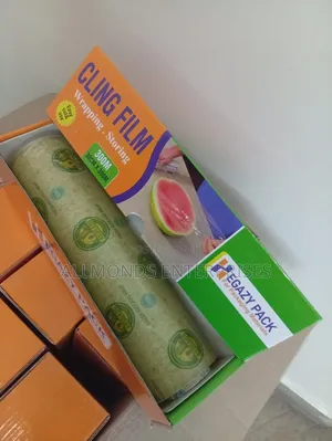 Hegazy Cling Film With Cutting Blade 30cm by 300m