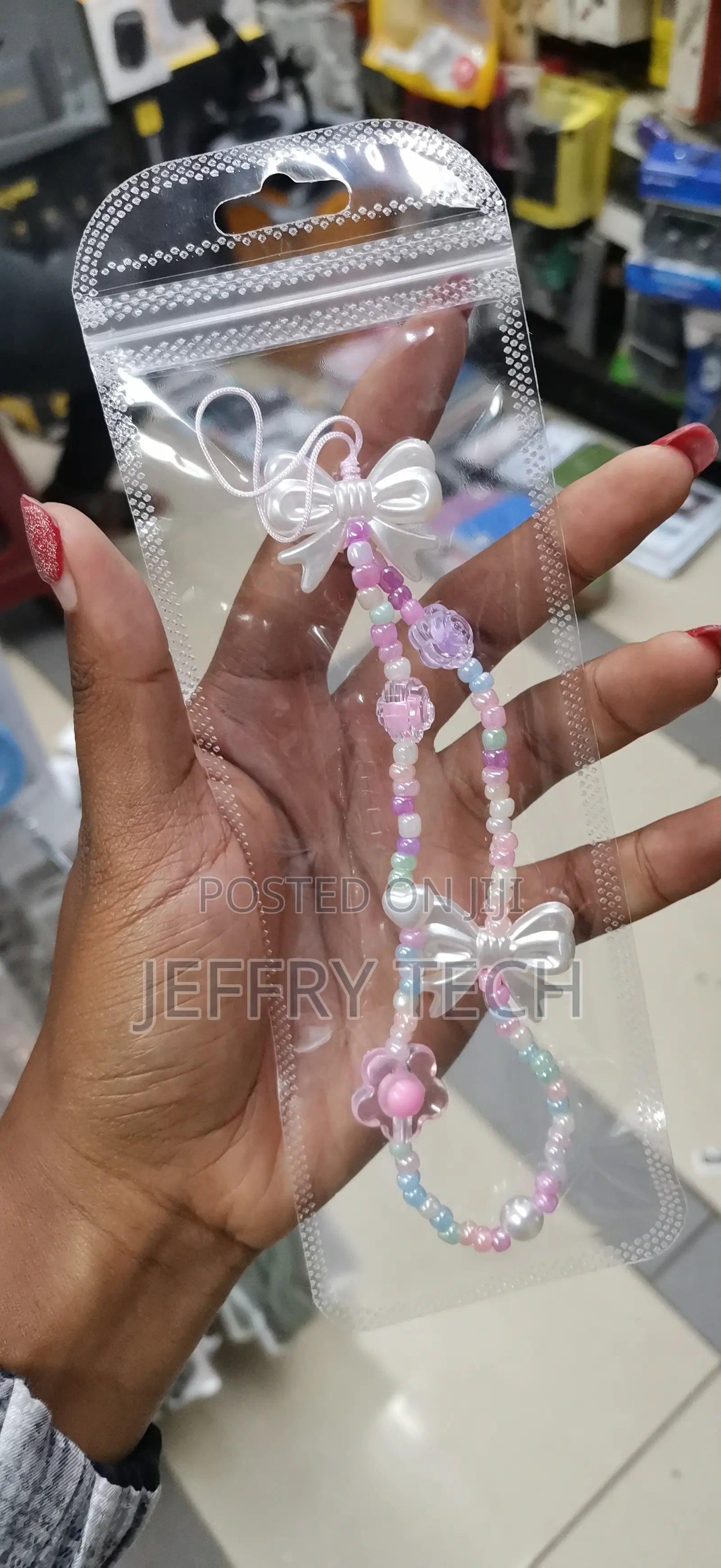 Pearls Bow Beaded Phone Charm Keychains for Women