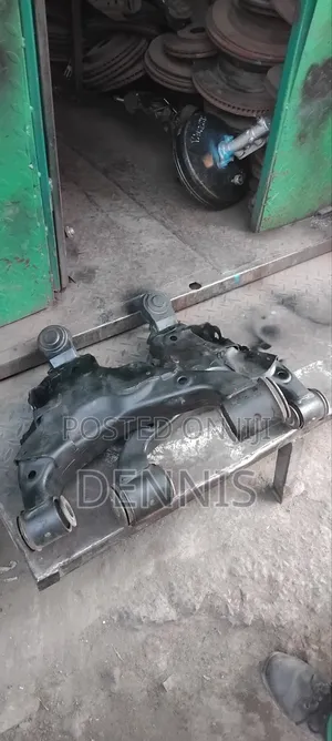 Ex Japan Control Arms 200 Series V8