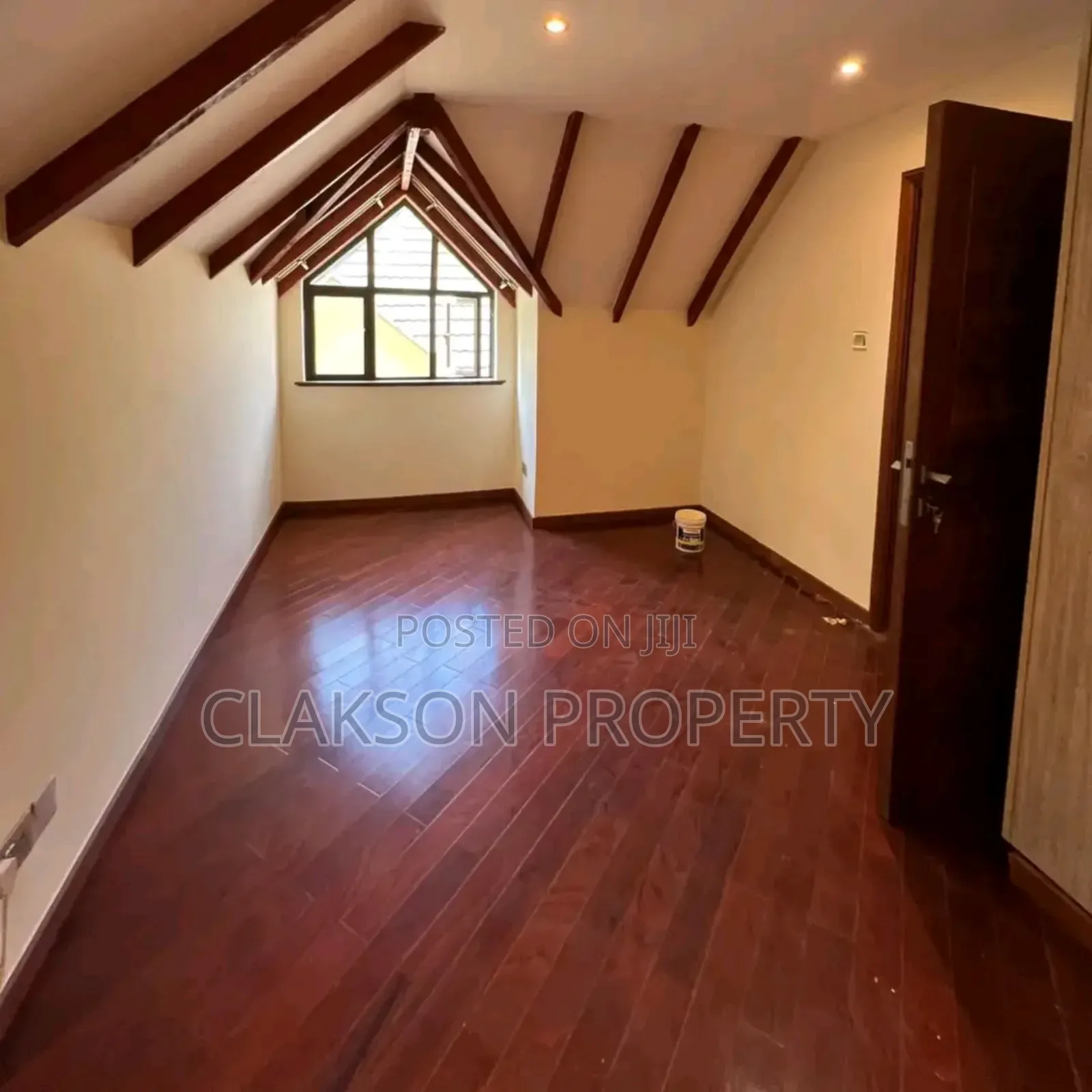 5bdrm Townhouse / Terrace in Lavington for rent