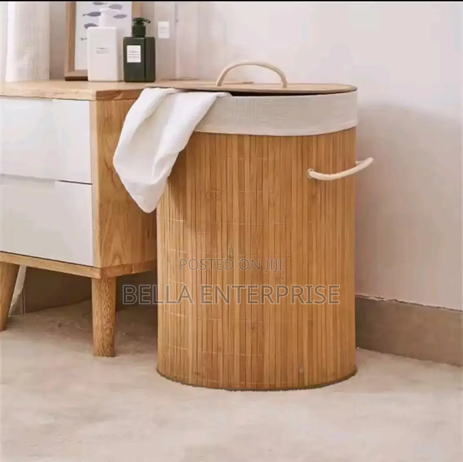 * Foldable Large Capacity Wooden Laundry Basket