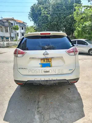 Nissan X-Trail 2.0 Petrol AWD 2016 White