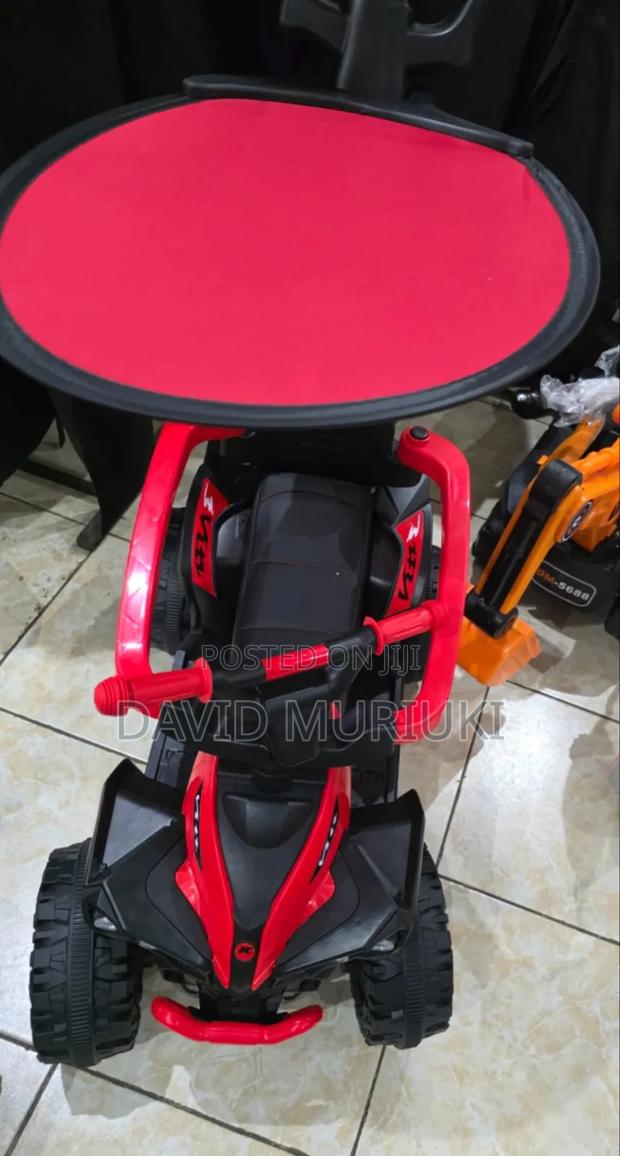 Push Cars With Umbrella - main view