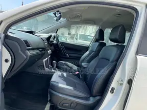 Subaru Forester 2018 White