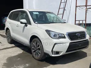Subaru Forester 2018 White