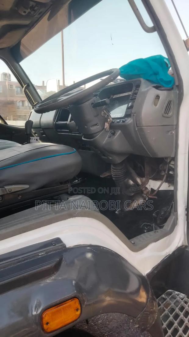 Mitsubishi Fh - thumbnail 8