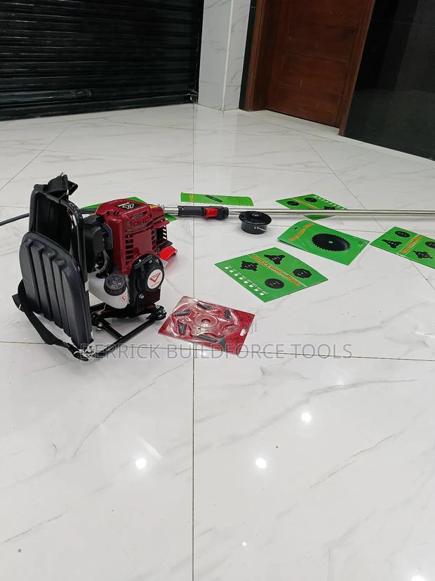 Yamazaki 4stroke Backpack Brushcutter - thumbnail 5