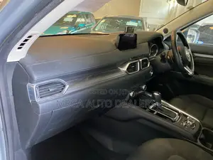 Mazda CX-5 2018 Silver