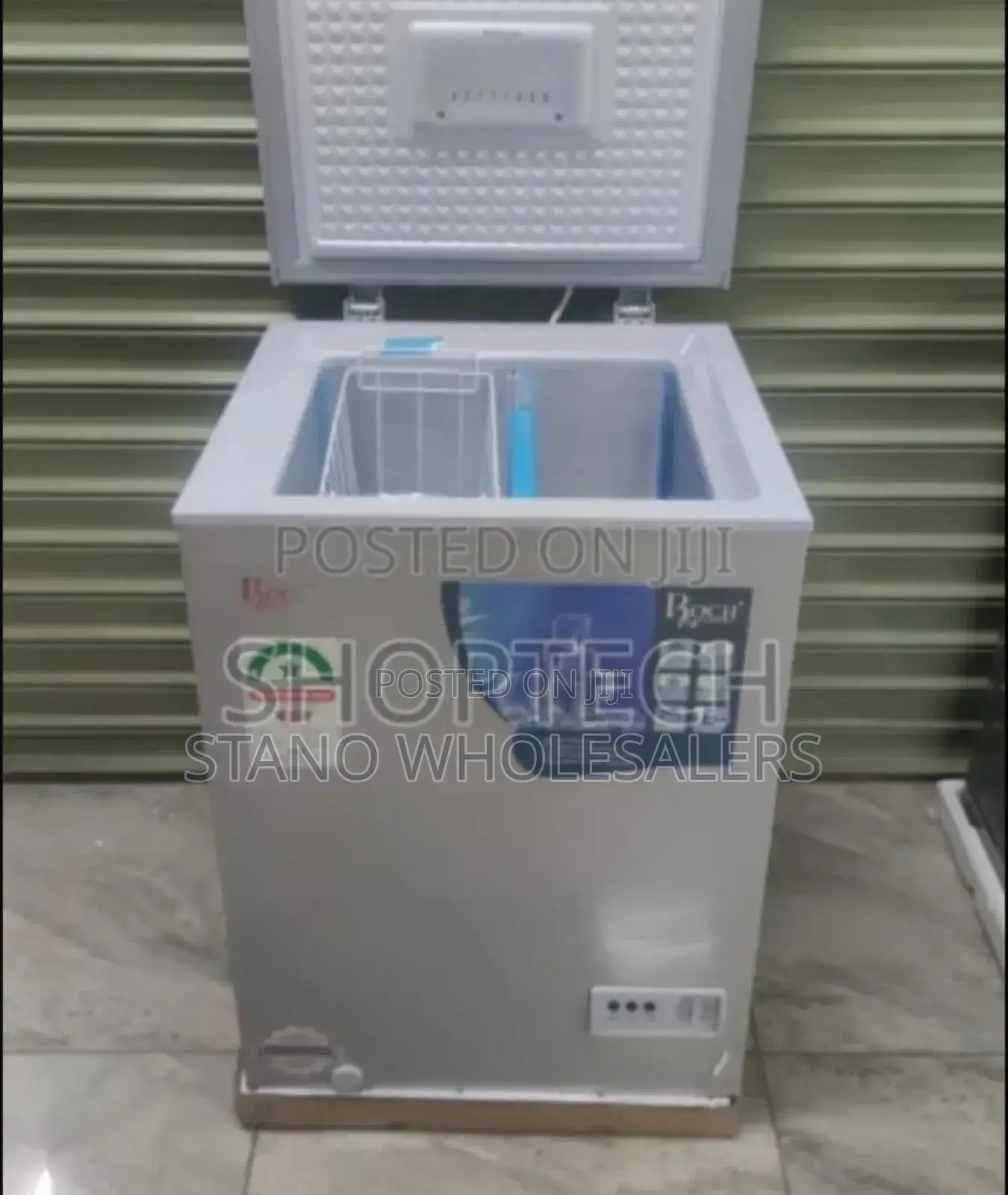 Colour Gray Roch 95l Freezer