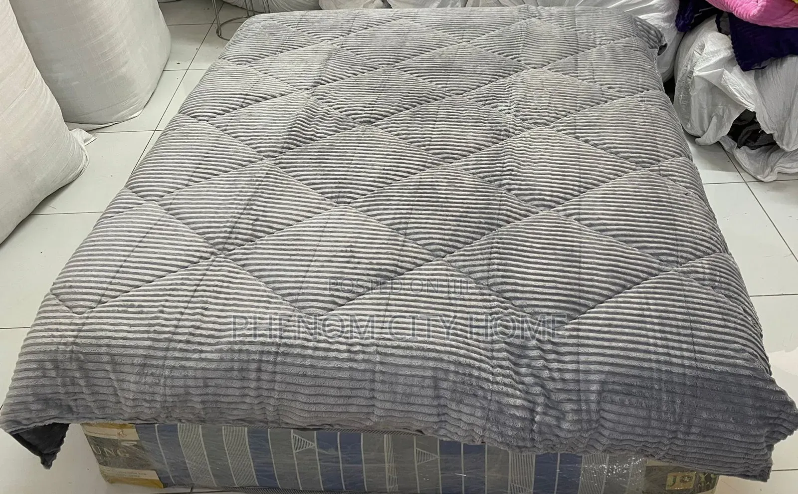 Neutral Colour Single Velvet Duvet