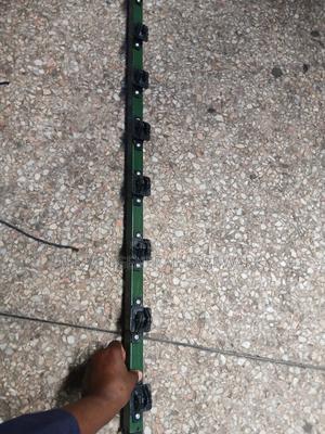 W Pole Electric Fence.Wall Mounted - thumbnail 2