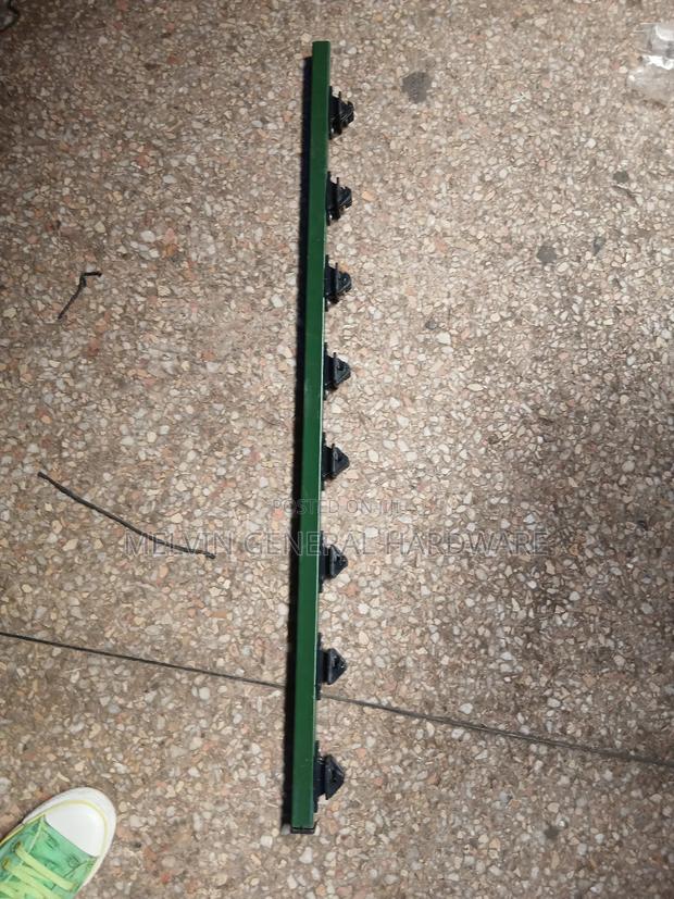 W Pole Electric Fence.Wall Mounted - thumbnail 3