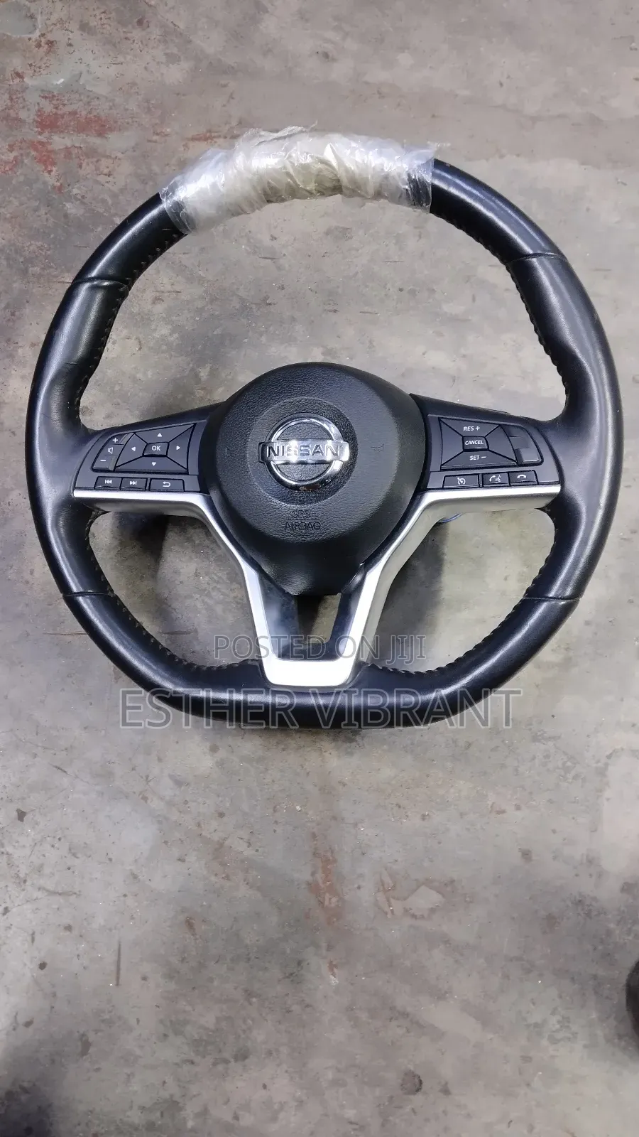 Nissan Note 2015 E12 Steering Wheel