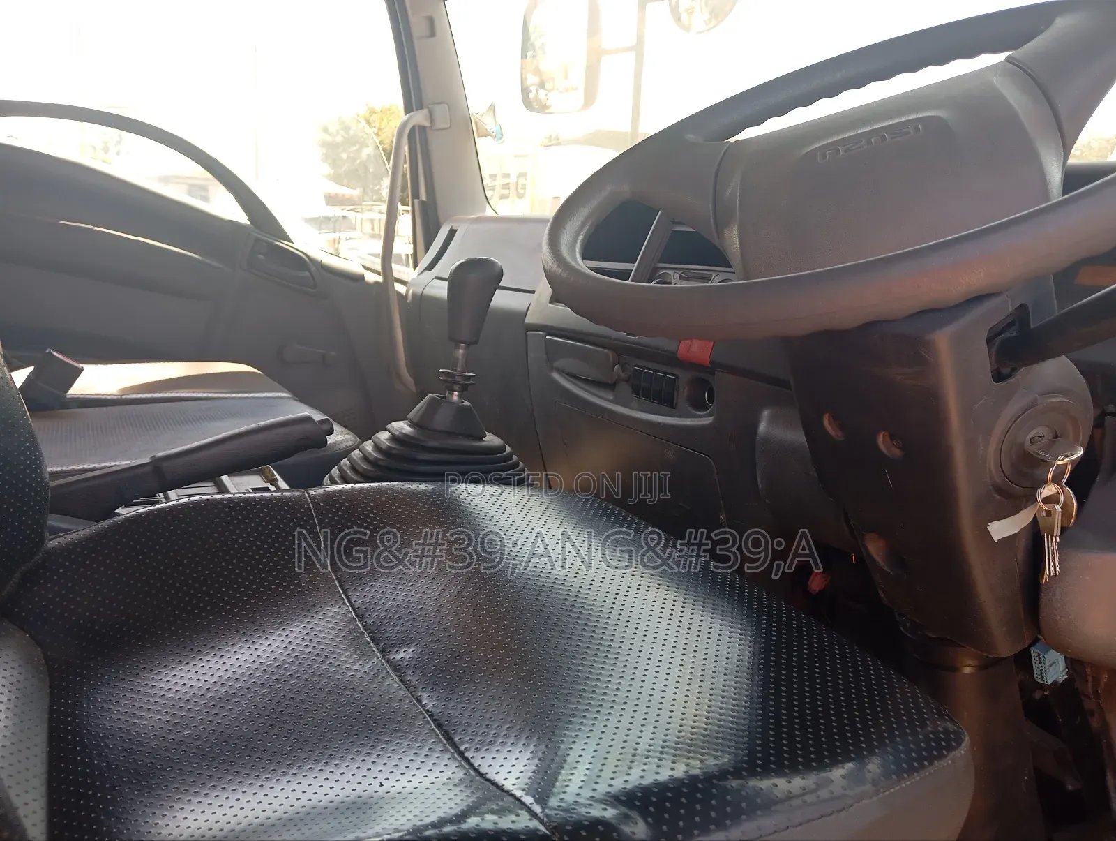 Isuzu FRR Slay Queen Lorry